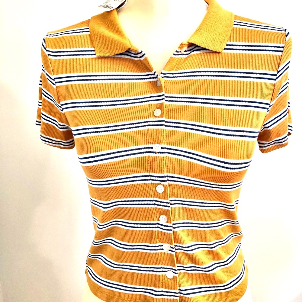 Garage Short Sleeve Button Down Top